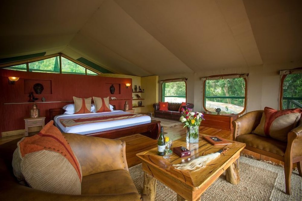 Mara Engai Wilderness Lodge 6/36