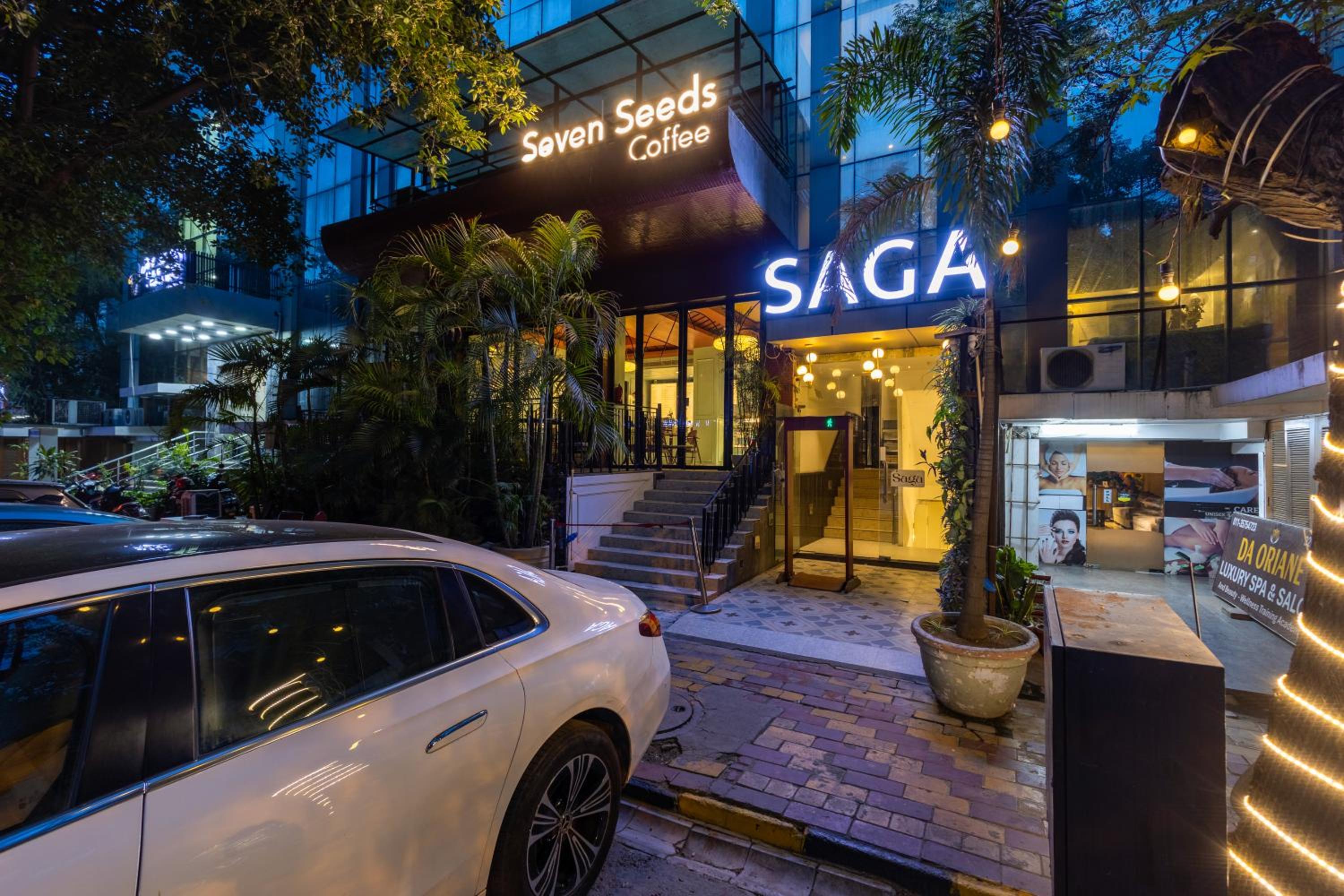 The Saga hotel 4/45