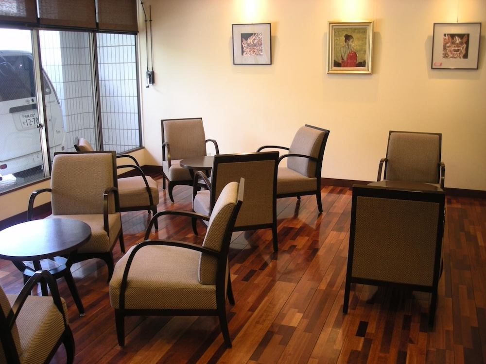Ryukyu Sun Royal Hotel 40/57