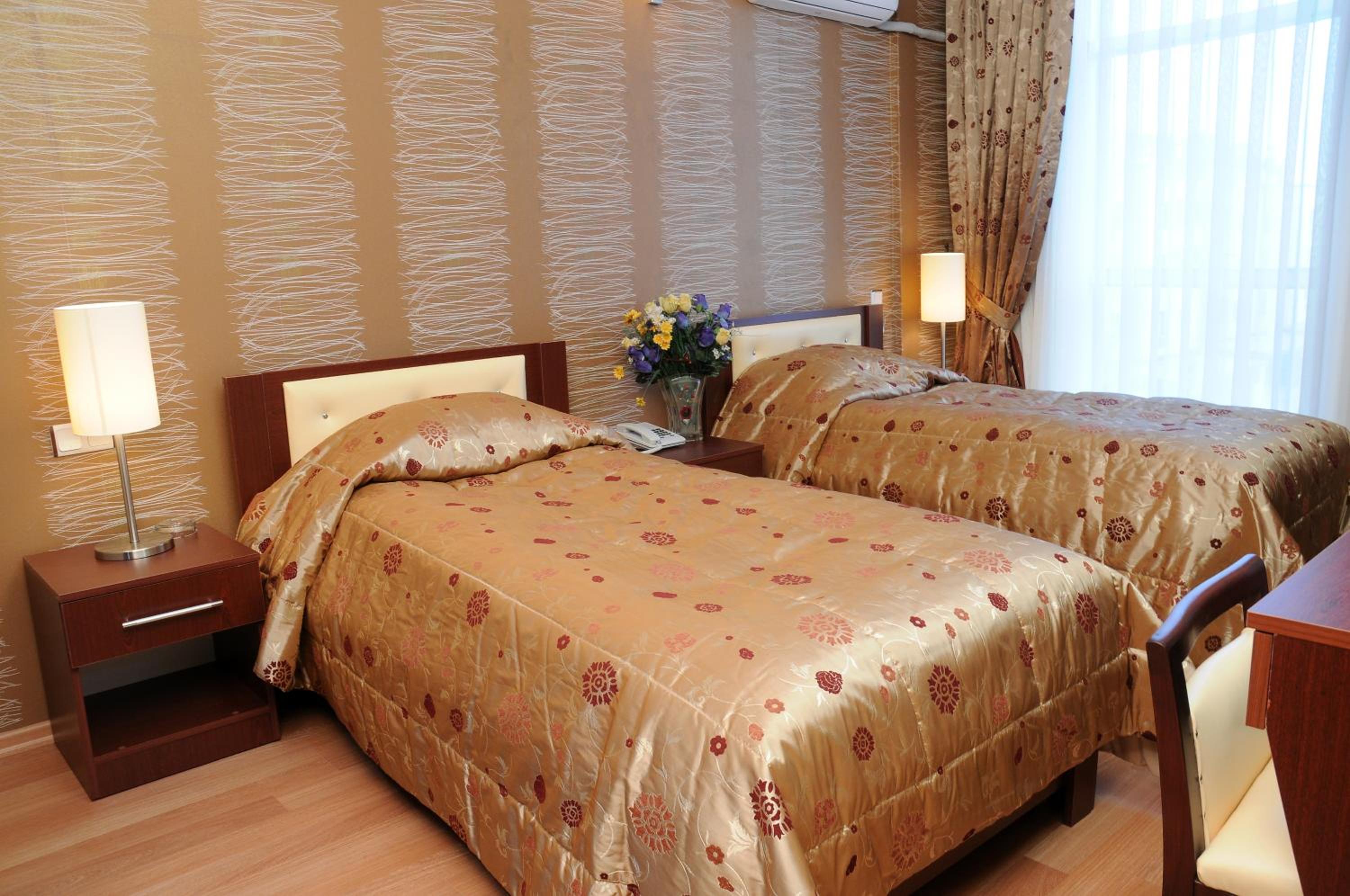 غرفة بسرير مزدوج، Kar Hotel 7/10