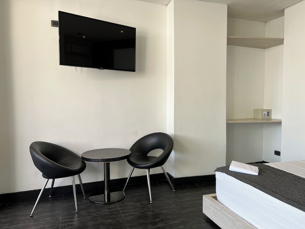 HOTEL 47 MEDELLIN STREET 55/59