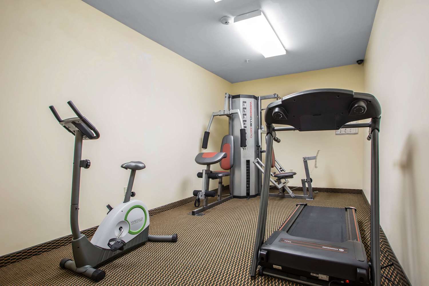 Econo Lodge Harrisburg Hershey 14/26