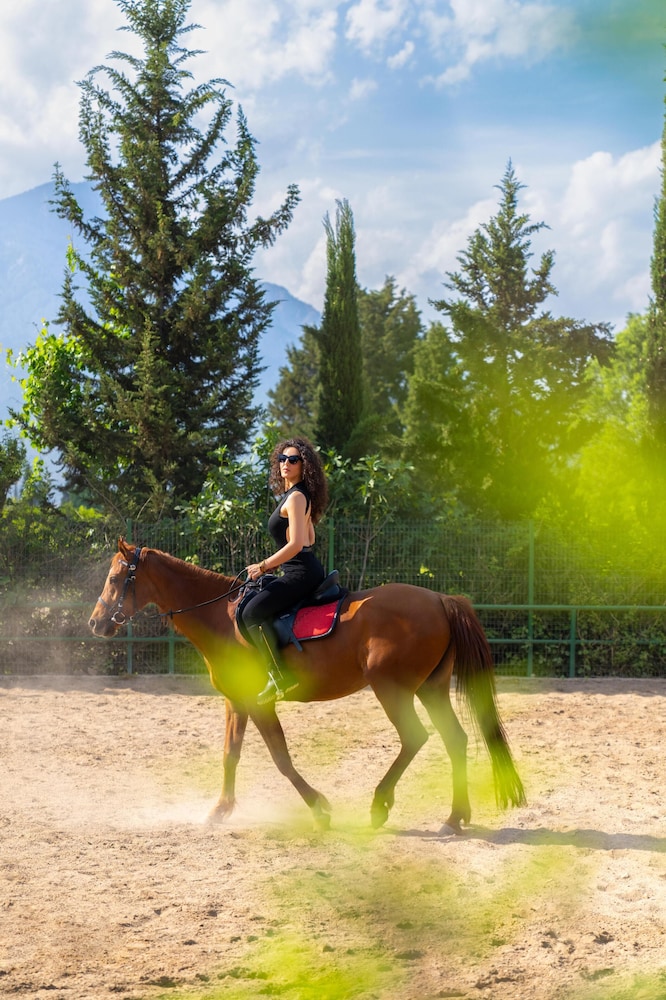 BESO Hotel Berke Ranch & Nature 31/54
