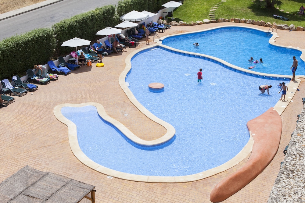 Fergus Club Palmanova Park 35/42