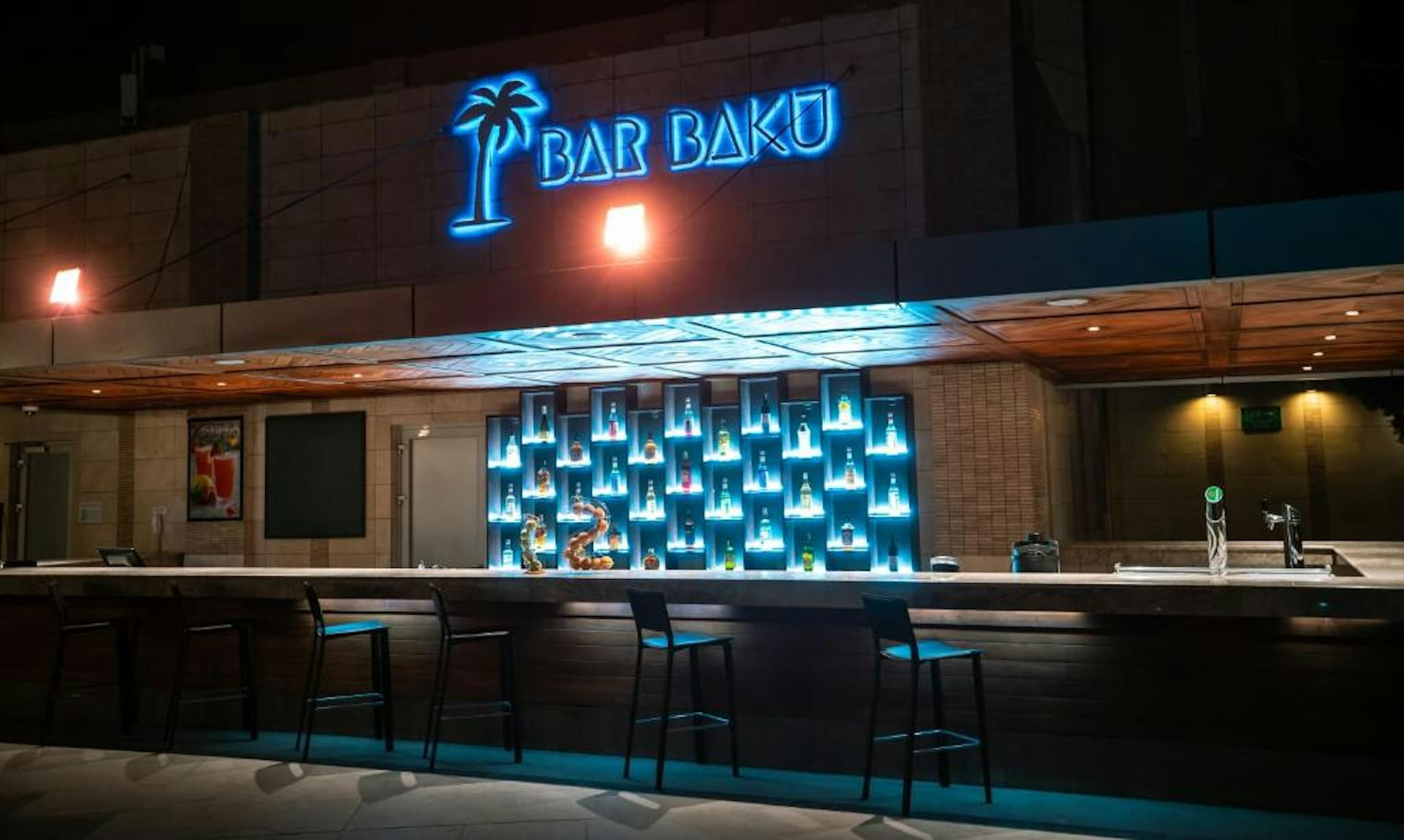 Fly Inn Baku 8/63