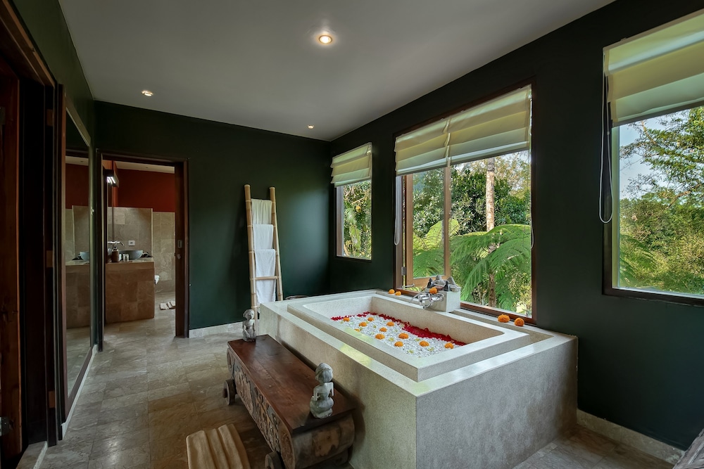 Villa Atas Awan 11/50