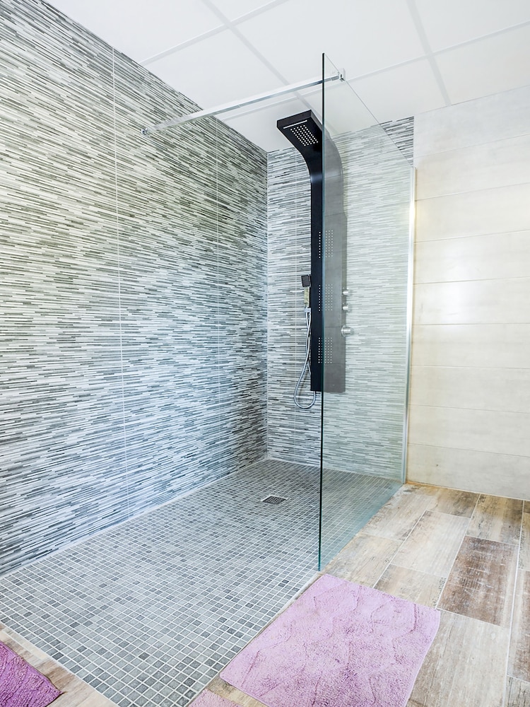 Hostal El Patio de la Luna by Vivere Stays 33/45