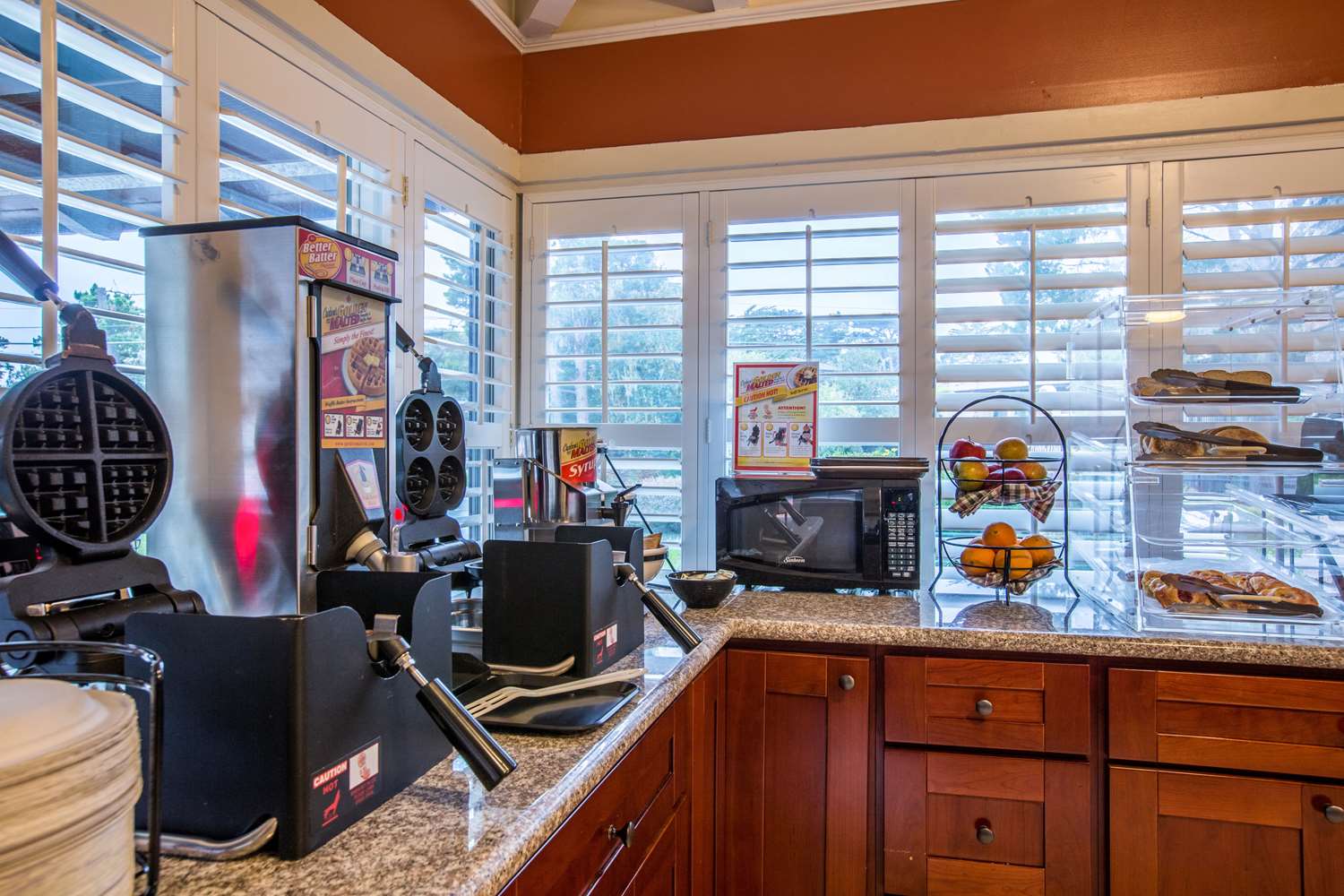 Clarion Collection Hotel Pacific Grove - Monterey 30/30