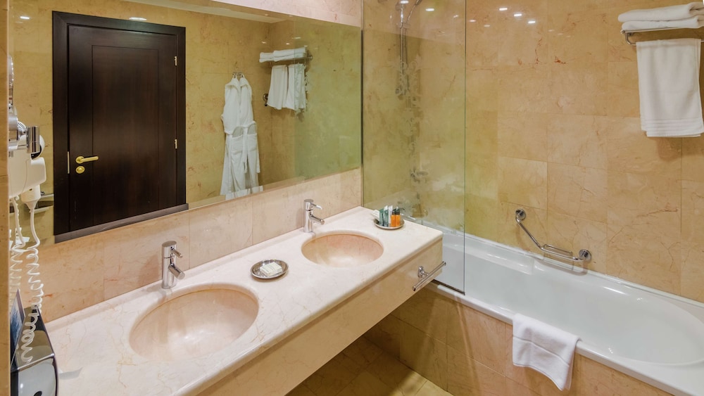 Hilton Sibiu 14/60
