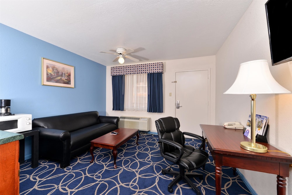 Americas Best Value Inn Suites Houston Brookhollow Nw 12/24