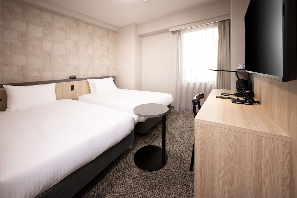 BASIC, TWIN BEDS