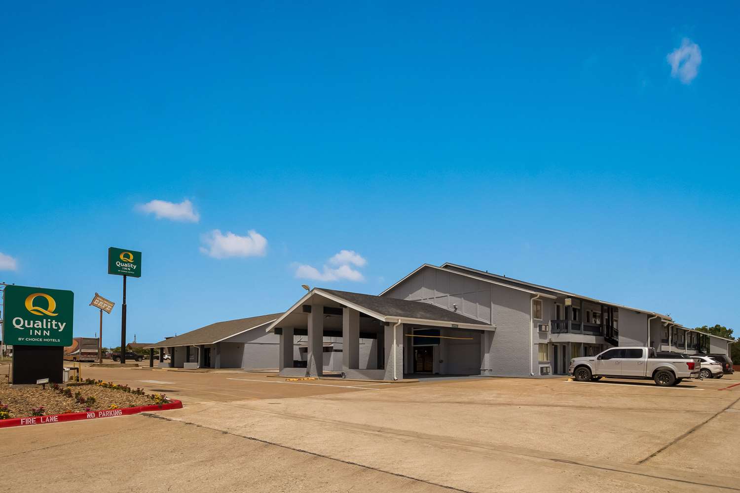 Quality Inn Madisonville TX 2/41