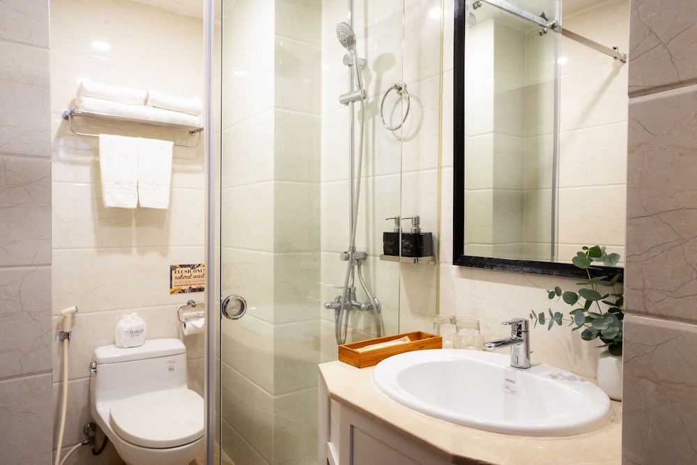 Alagon City Hotel and Spa 72/74