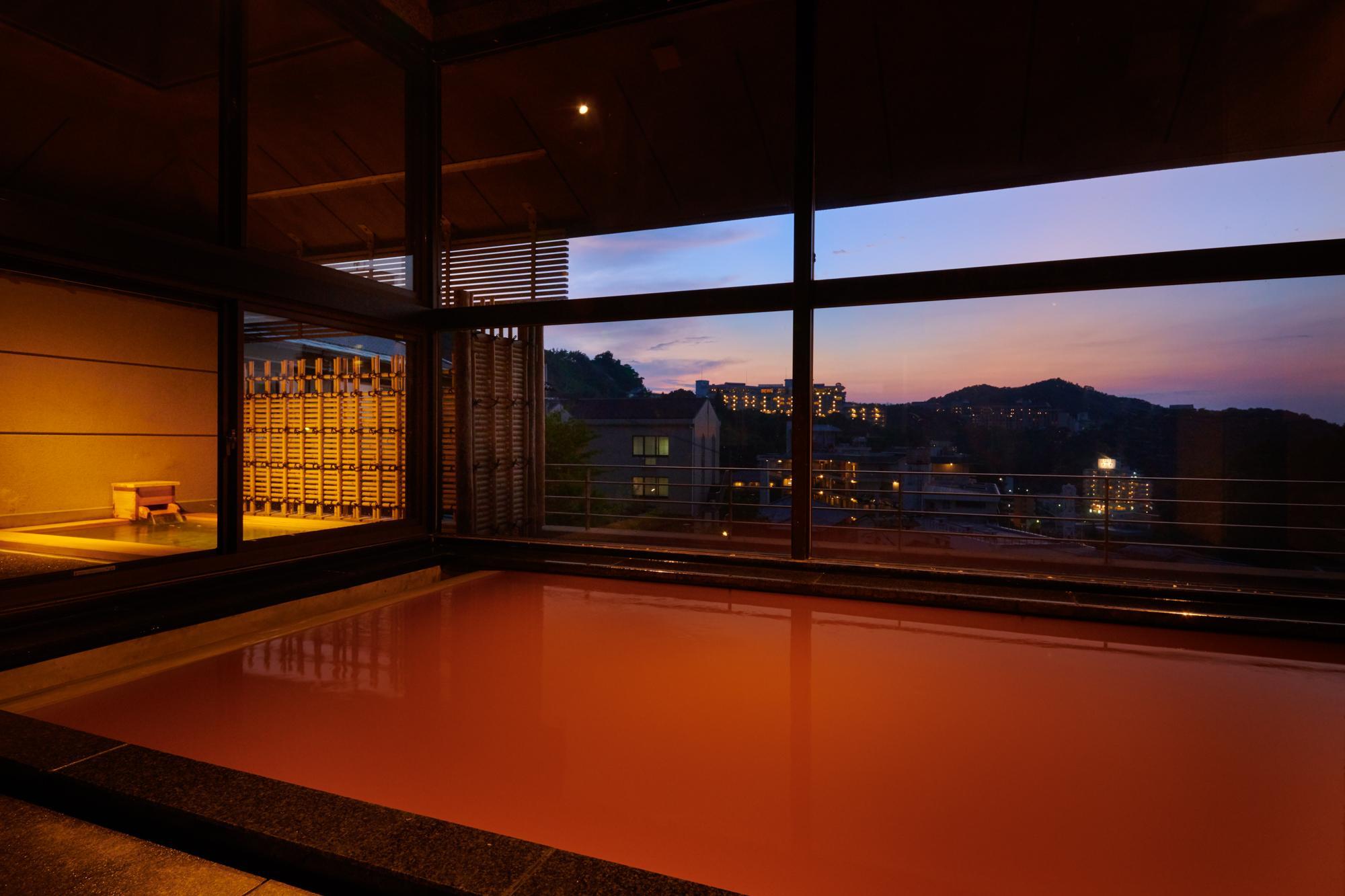 2 BEDROOMS, PRESIDENTIAL, SUITE, MOUNTAIN VIEW, PRIVATE BATHROOM
