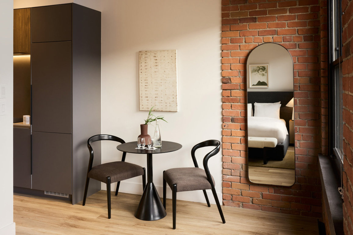 EUROSTARS OLD MONTREAL SUITES & APARTMENTS 24/45