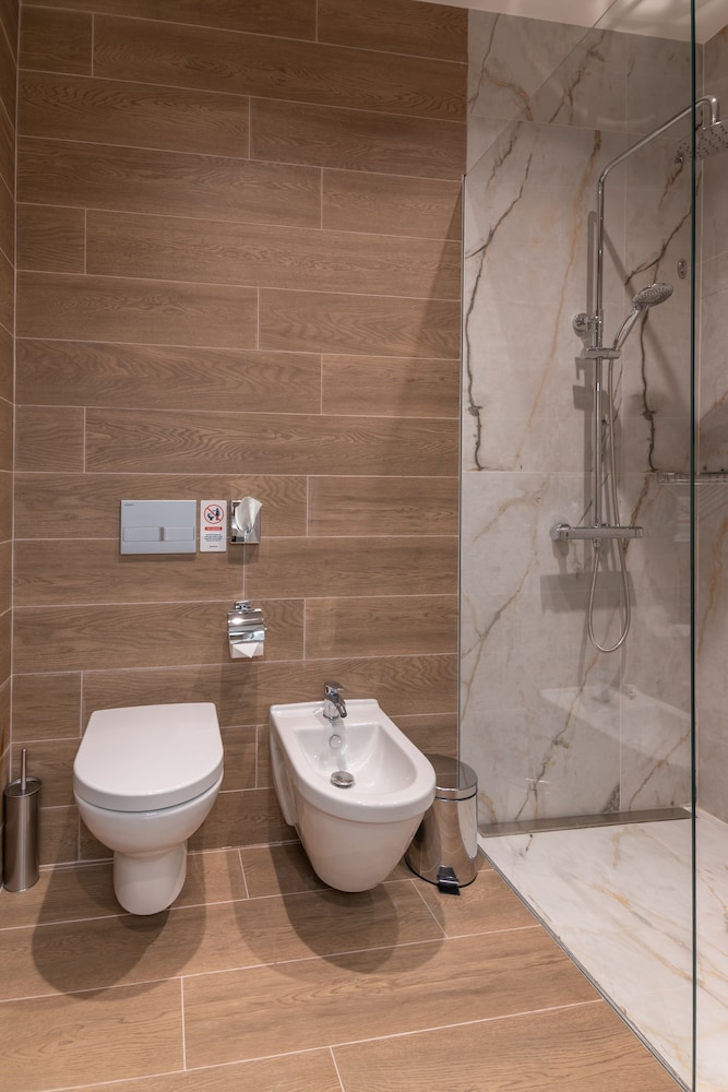 Hayasa Hotel Yerevan 64/68