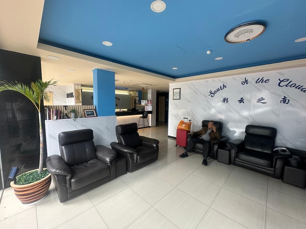 South of the clouds HOTEL KL Sentral 23/30