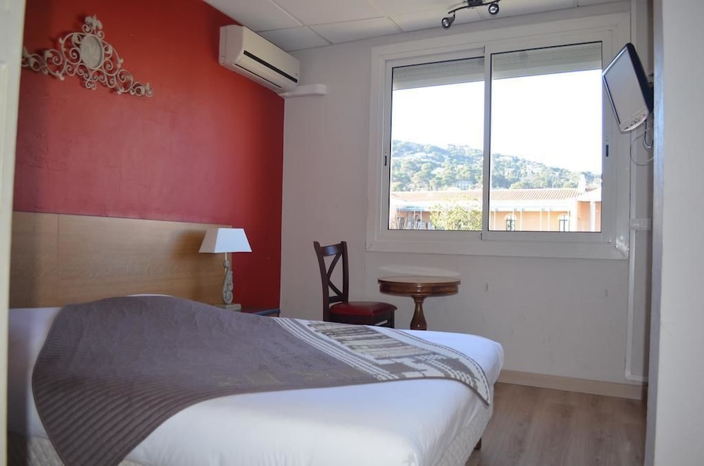 Hotel Regina 27/38