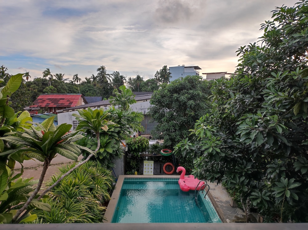 JR Place at Klong Muang Beach Krabi 35/50