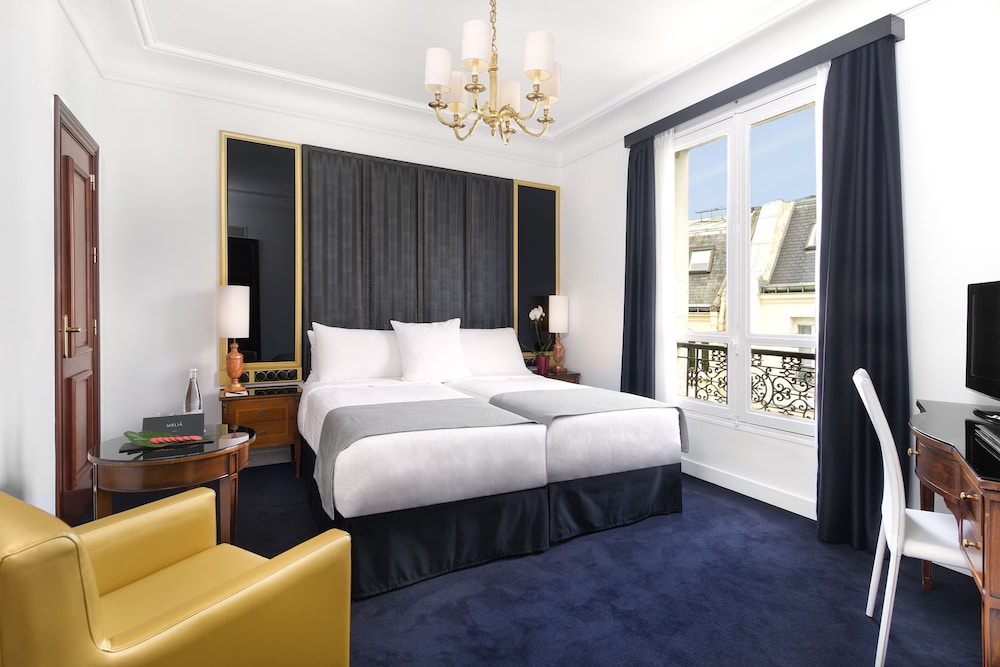 PREMIUM, TWIN BEDS