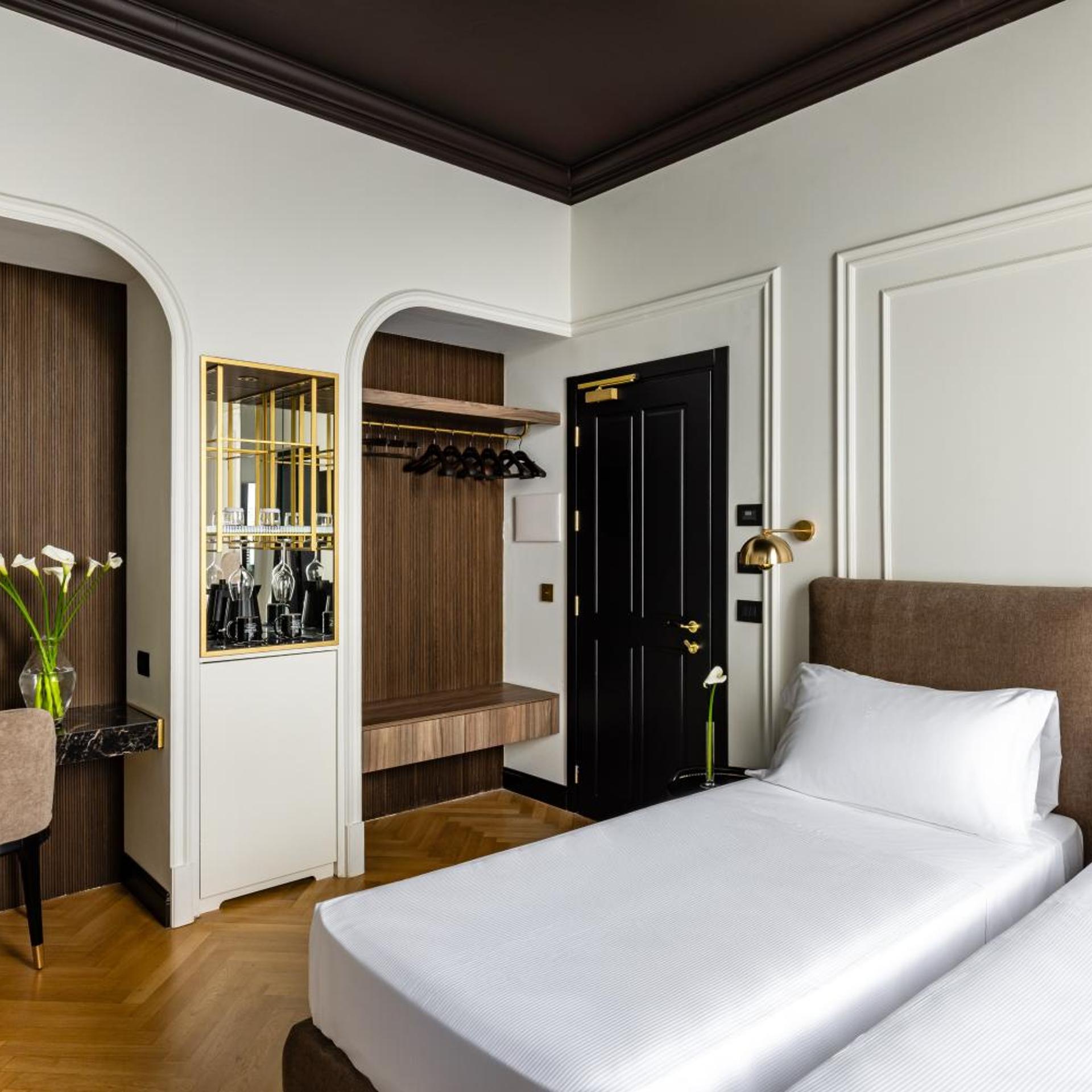 غرفة بسرير مزدوج أو سريرين منفصلين، Continentale Hotel 3/10