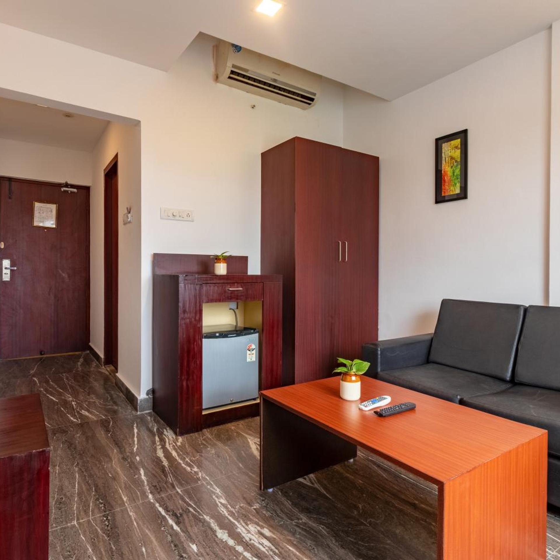 Zip By Spree Hotels Mangala Towers 32/48