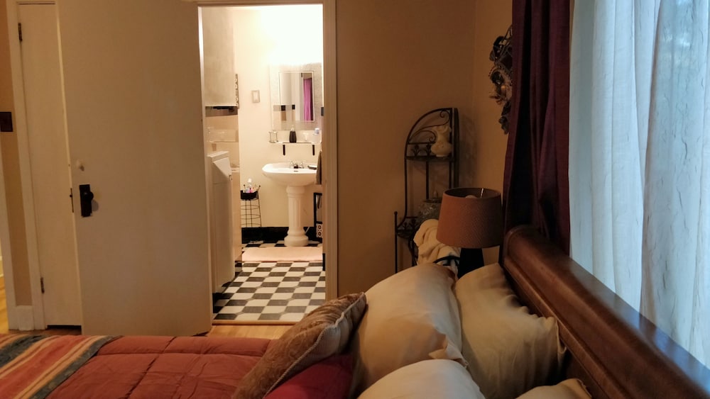 Maurrocks Bed & Breakfast 12/45
