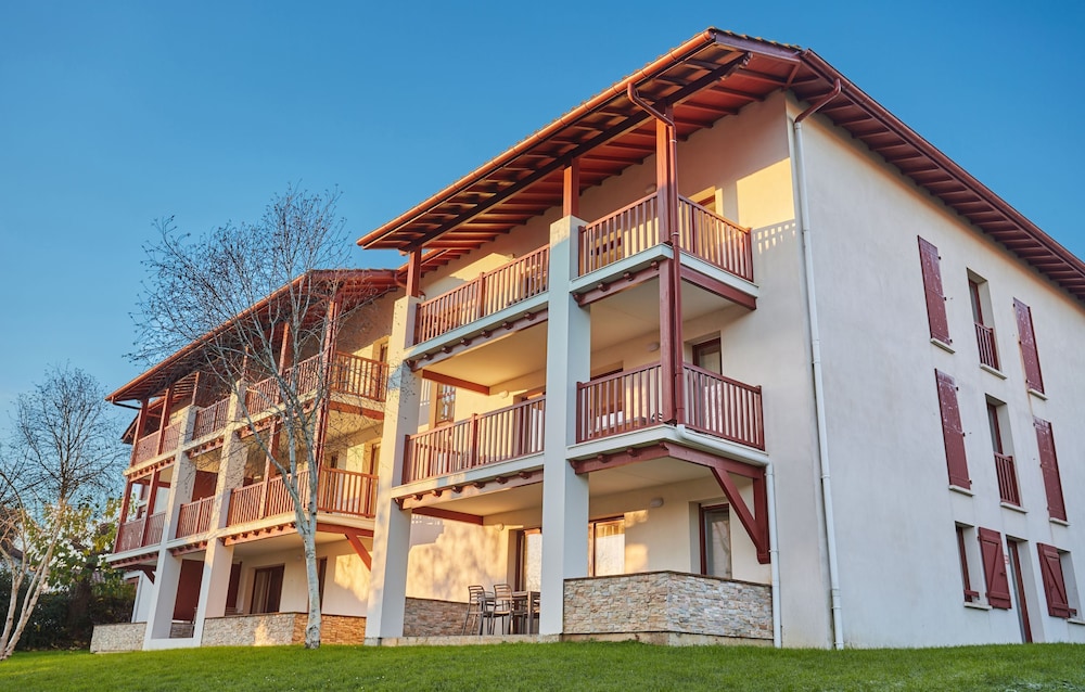 Hotel Prestige Odalys Erromardie in SAINT JEAN DE LUZ