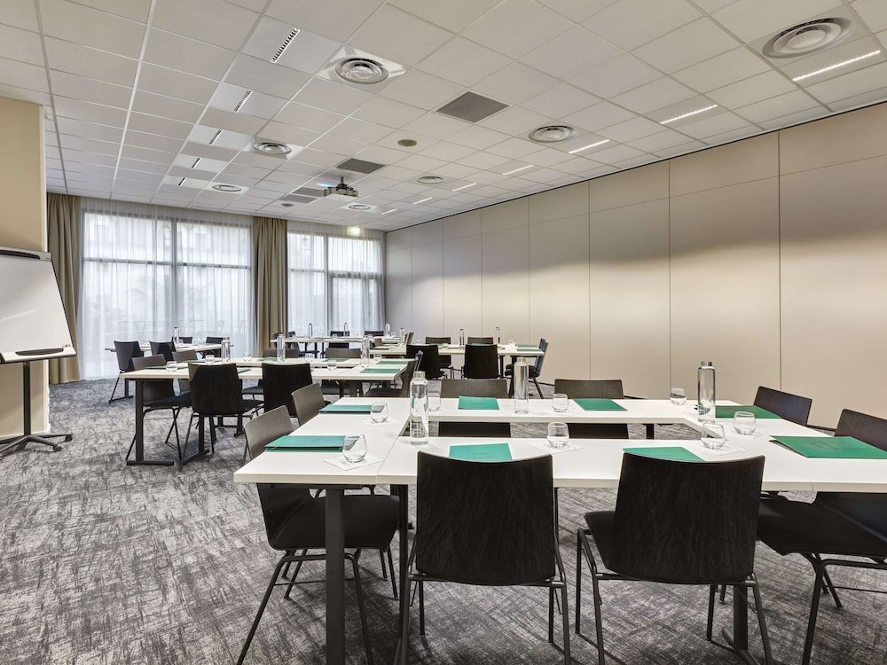 ibis La Roche sur Yon 57/73