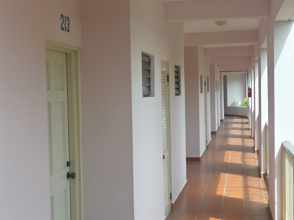 Allamanda Beach Resort 16/47