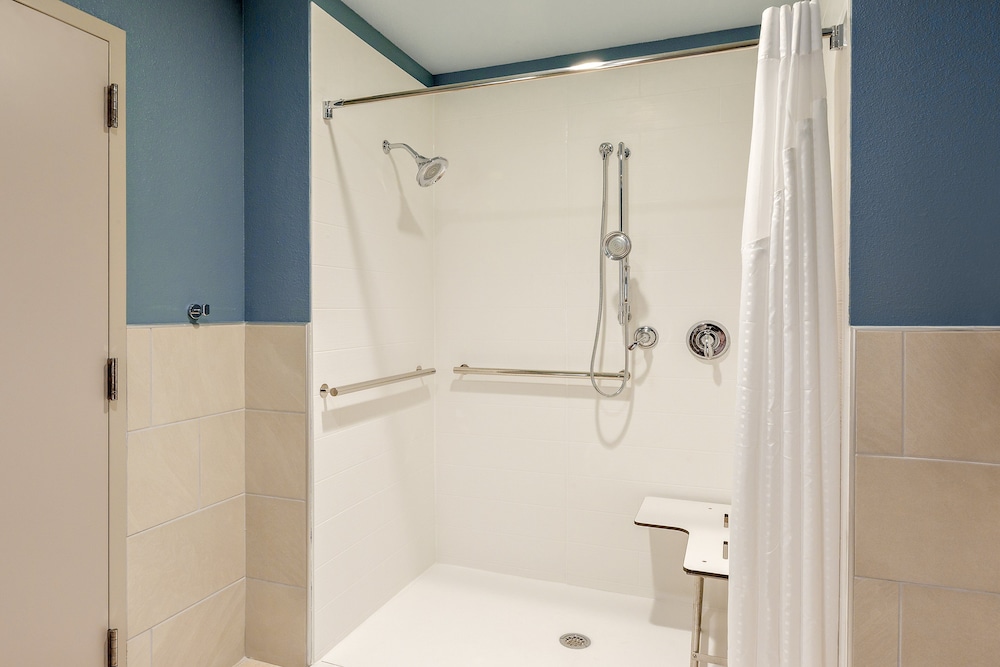 Holiday Inn Express & Suites Union Gap - Yakima Area 11/59