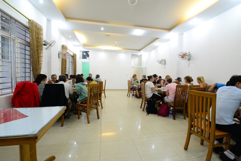 Catba Island Hotel 38/50