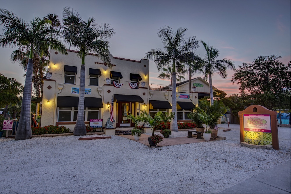 The Ringling Beach House 4/75