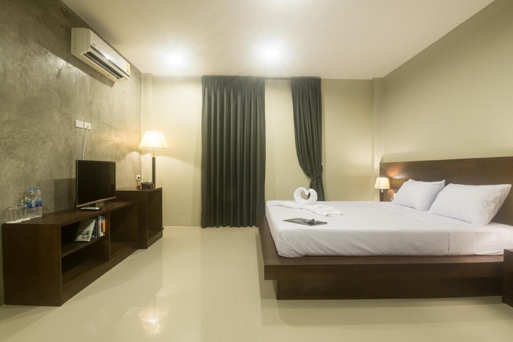 Green Leaf Hostel 10/40