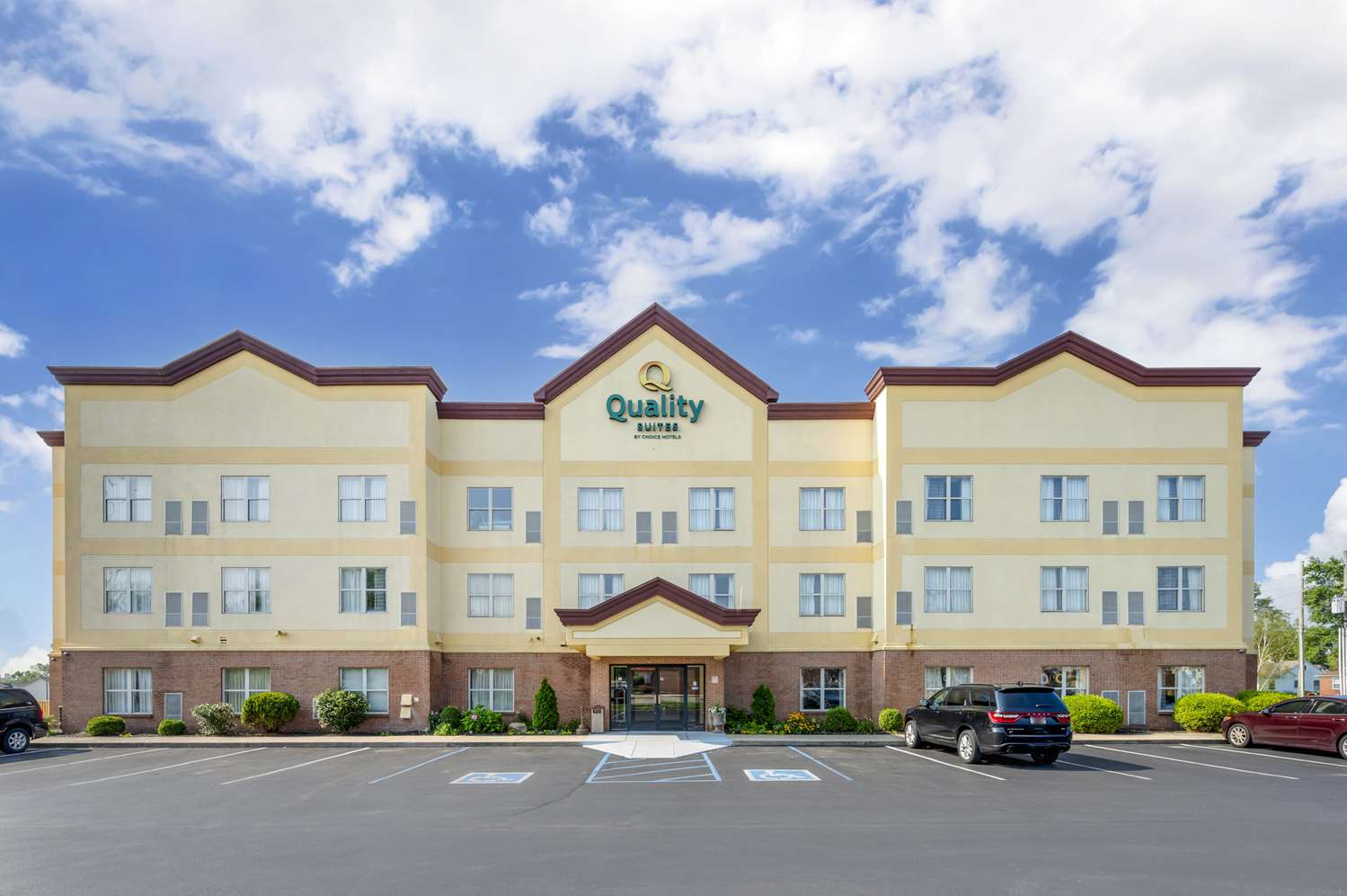 Quality Suites Indianapolis IN 1/14