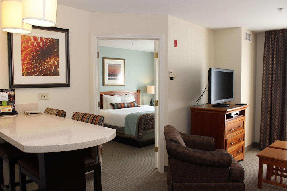 Sonesta ES Suites Portland Vancouver 41st Street 31/39