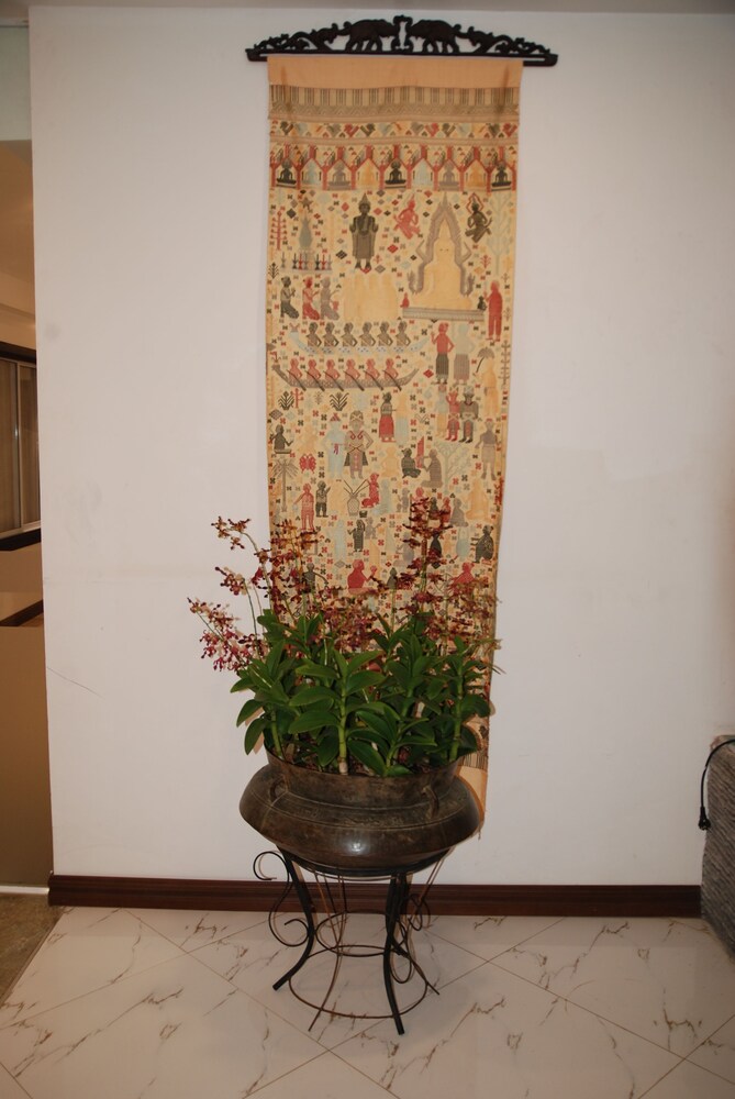 Family Boutique Hotel 10/71