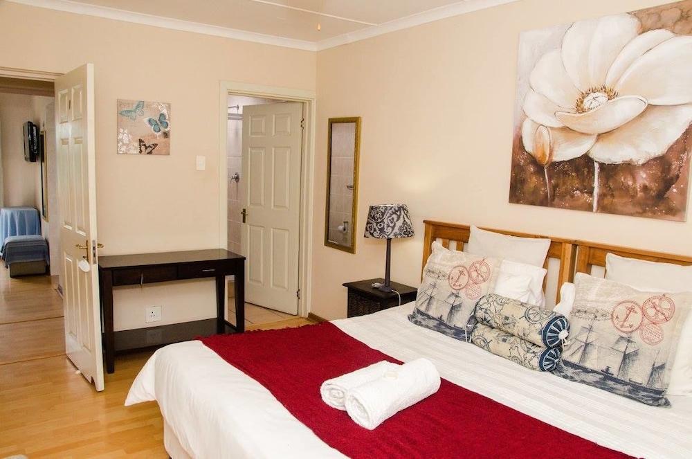 Goulden Street Guest House 13/27
