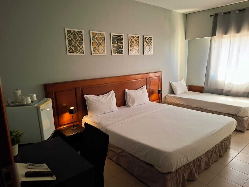 Al Baraka Hotel 39/50