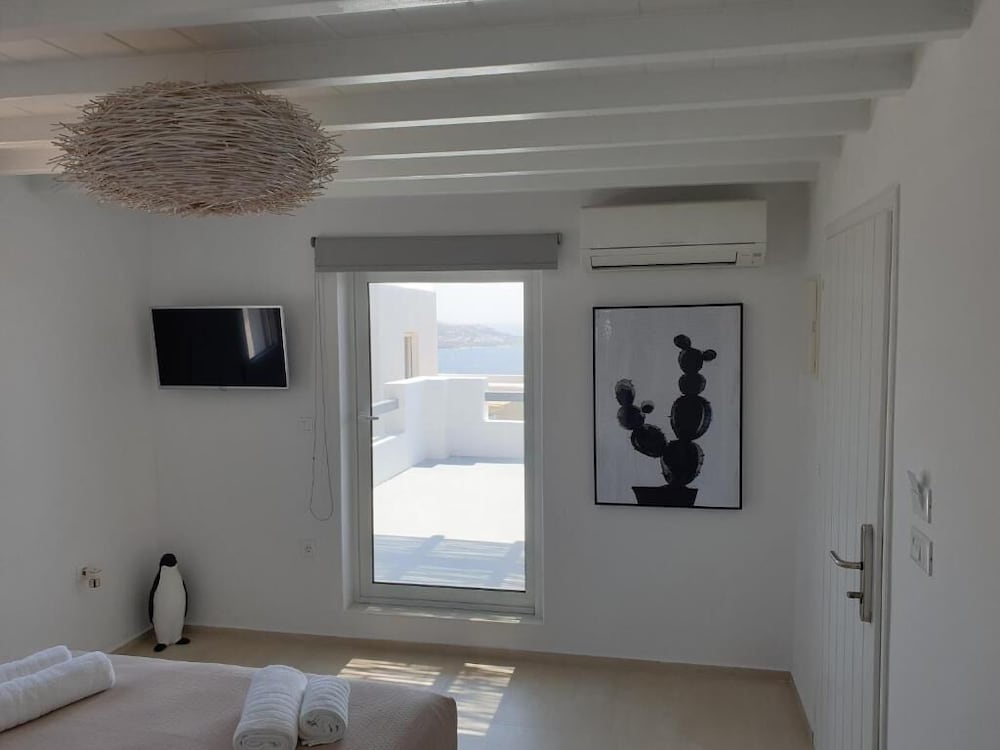 Bellou Suites 16/50