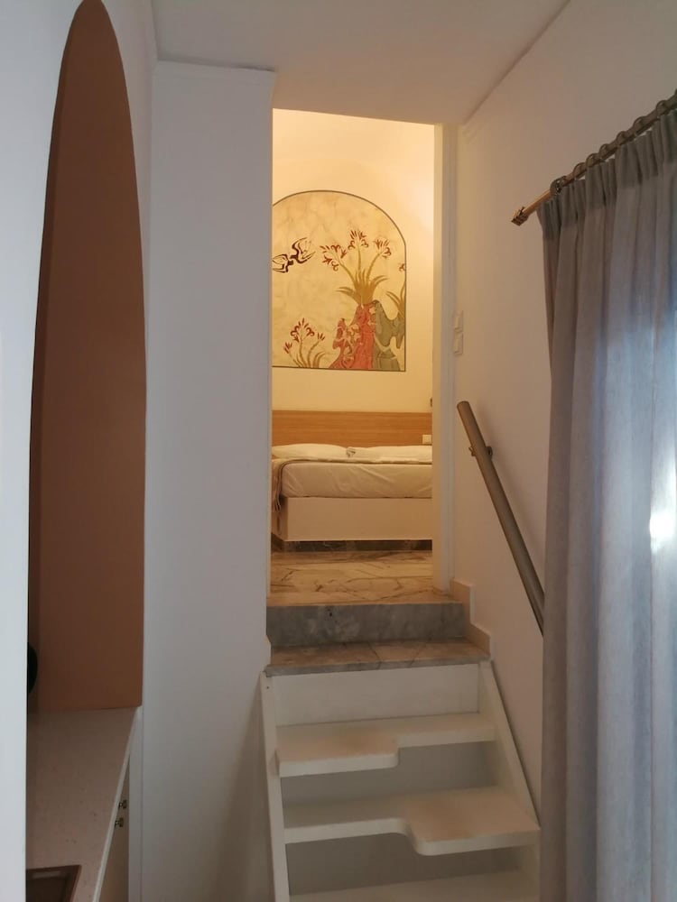 Hippocampus Hotel 32/72