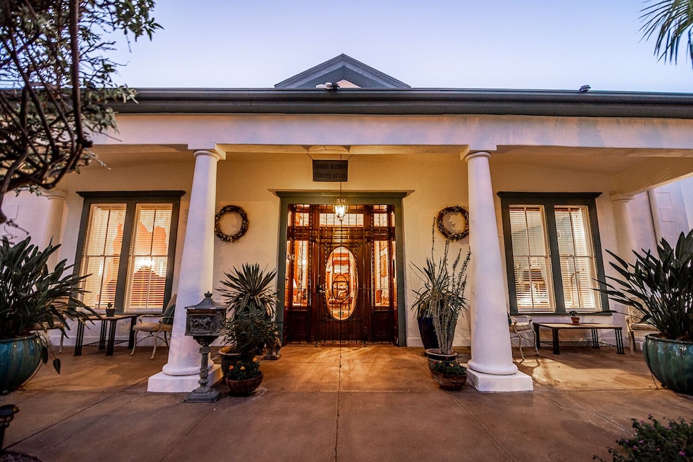 The Blenman House Inn 2/72