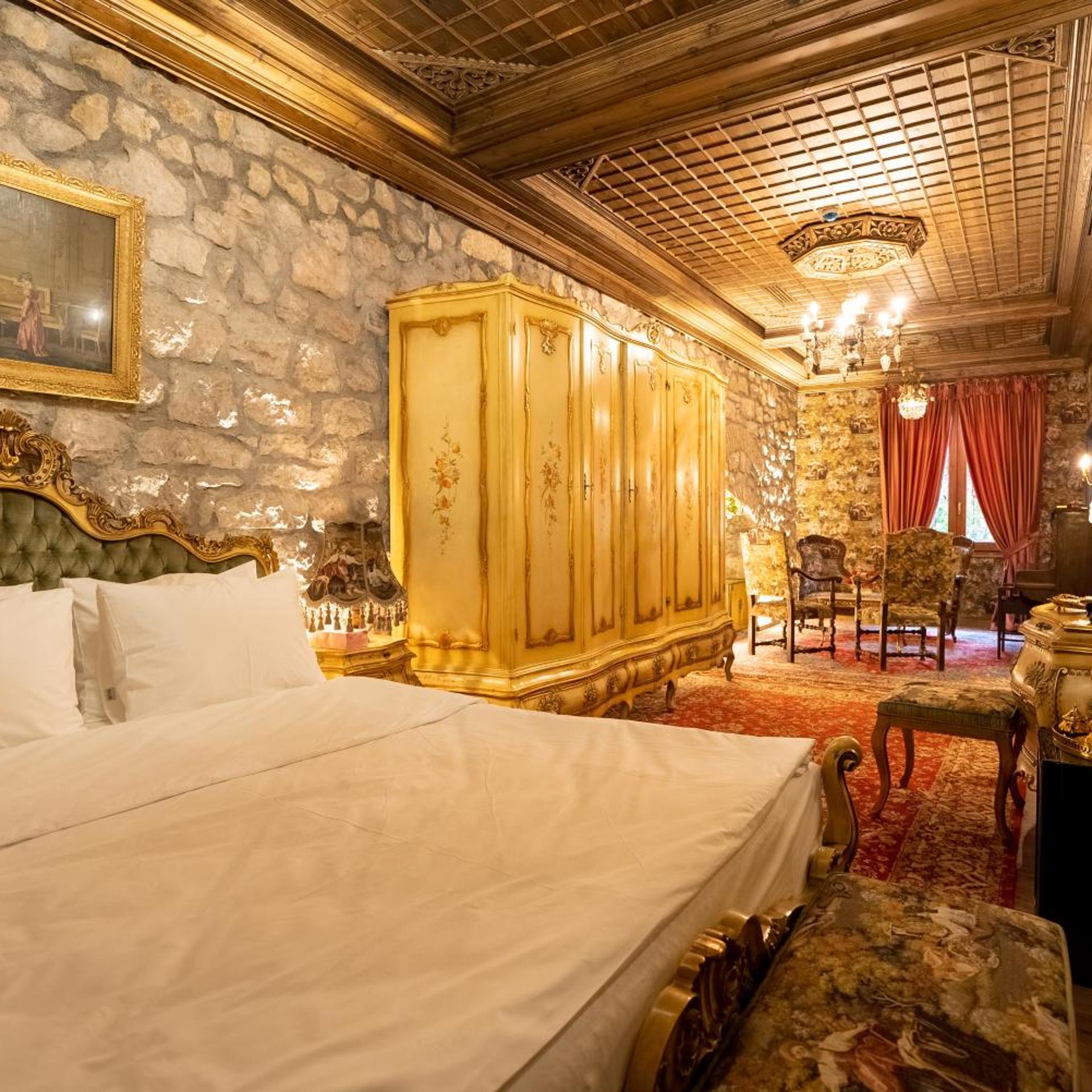 Castle Boutique Hotel 42/63