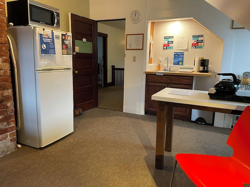 Portland International Guesthouse 34/50