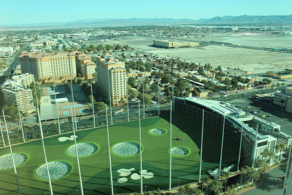 Luxury Suites International At The Signature 5/71