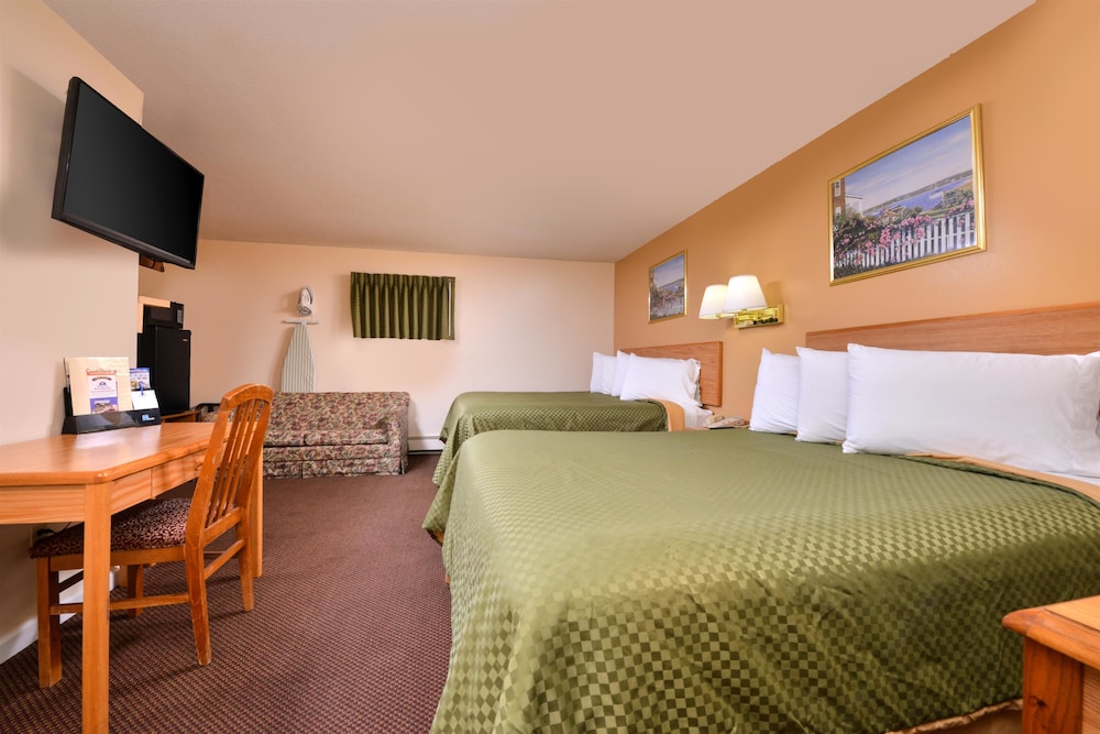 Americas Best Value Inn Jonesville/Hillsdale 15/37