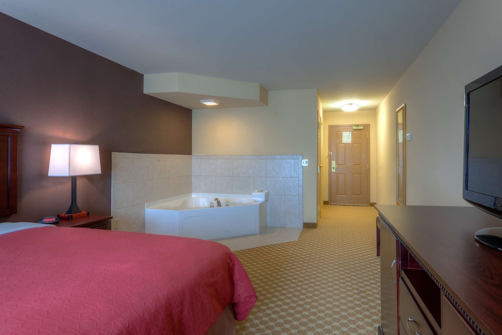Country Inn and Suites By Radisson Ashland Hanover VA 8/30