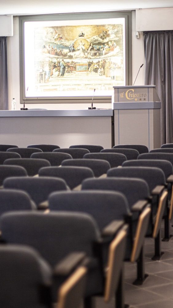 Hotel Il Chiostro 32/66