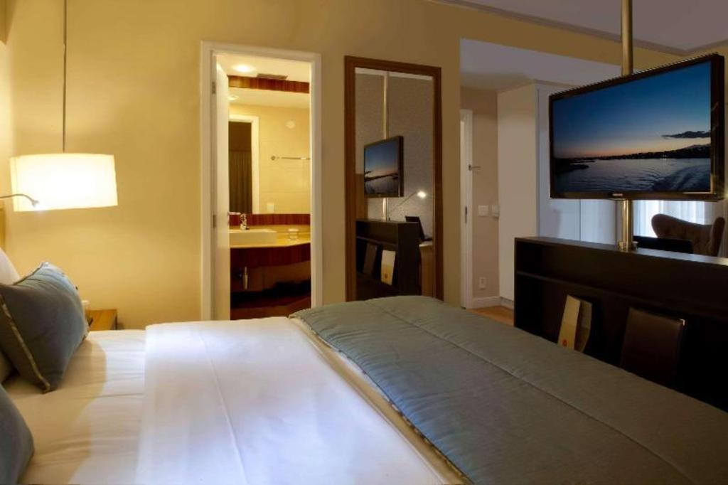 غرفة قياسية بسرير كوين، Clarion Hotel Faria Lima 5/10