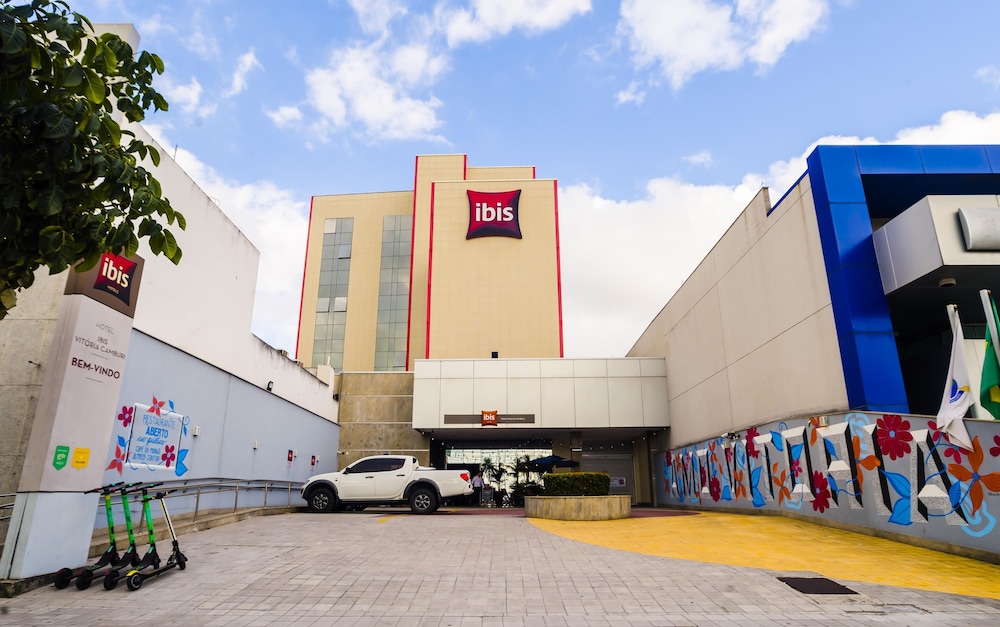 Ibis Vitoria Praia De Camburi 38/48